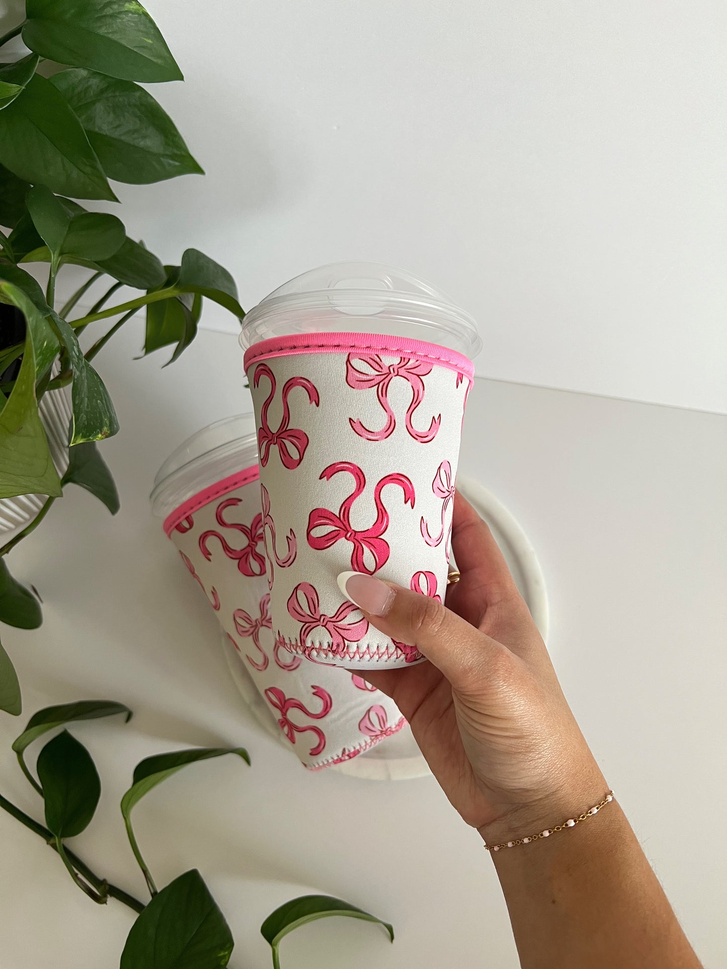 Hot Pink Bow Iced Coffee Sleeve