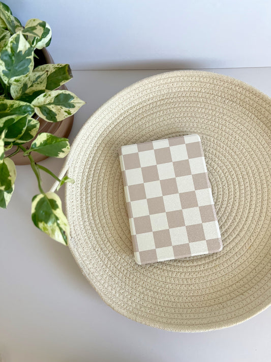 Beige Checkered Kindle Case