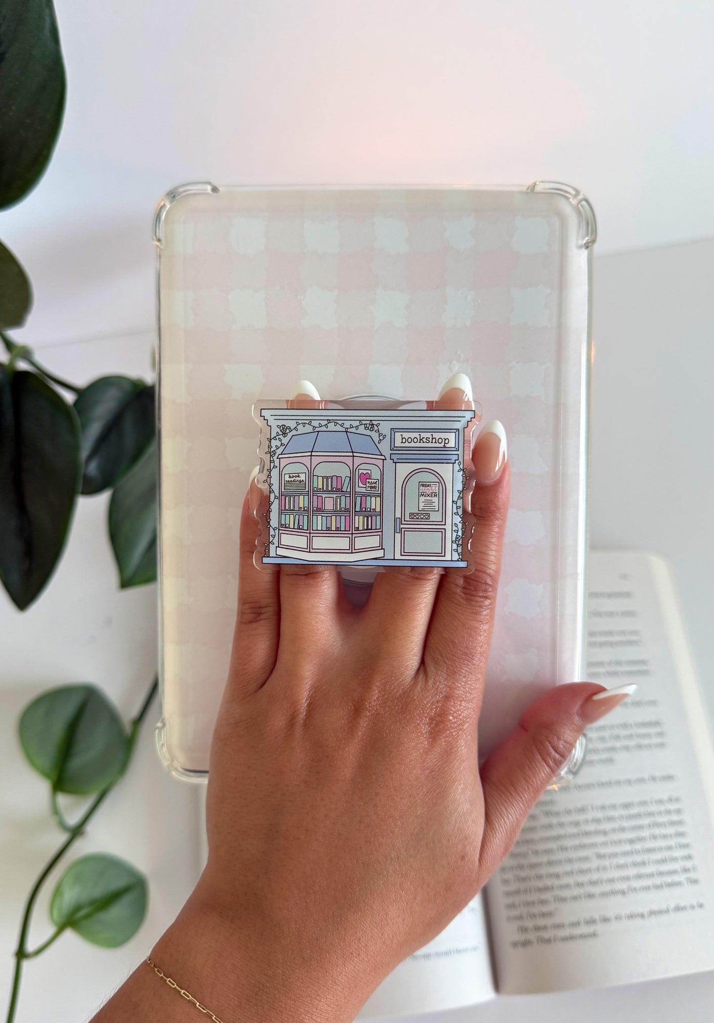 Bookstore Kindle Grip