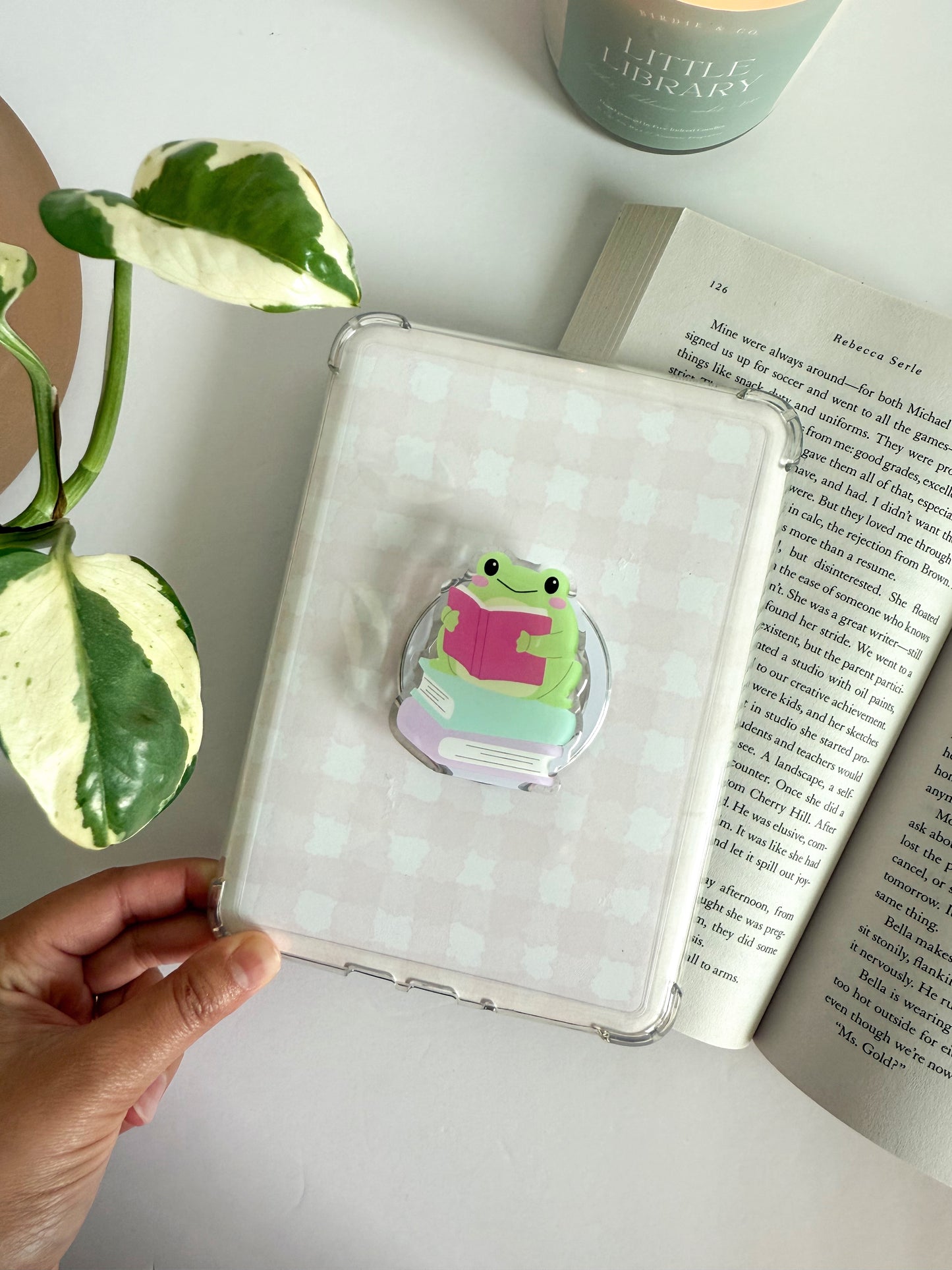 Reading Frog MagSafe Kindle Grip | Bookish Accessory for Readers