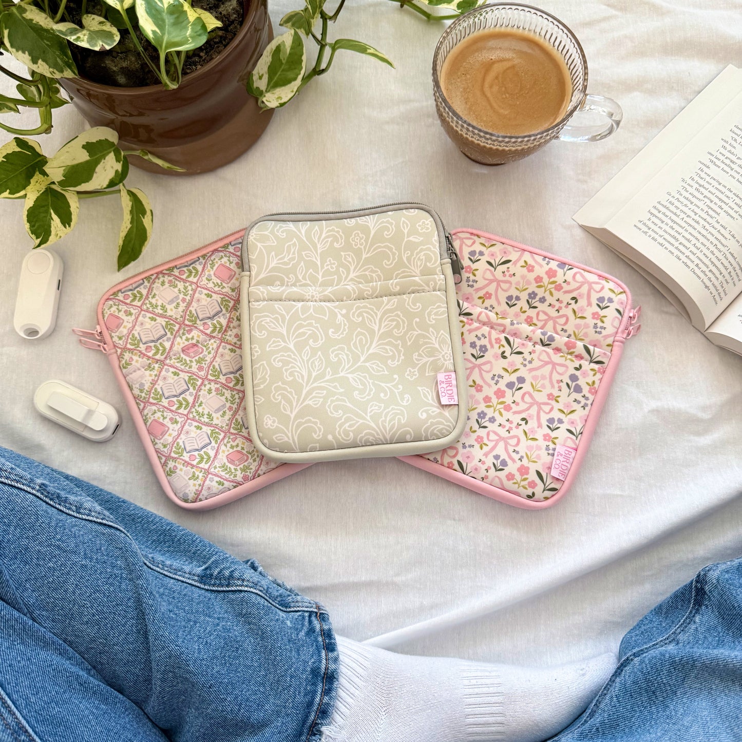 Coquette Bows and Flower Kindle Sleeve