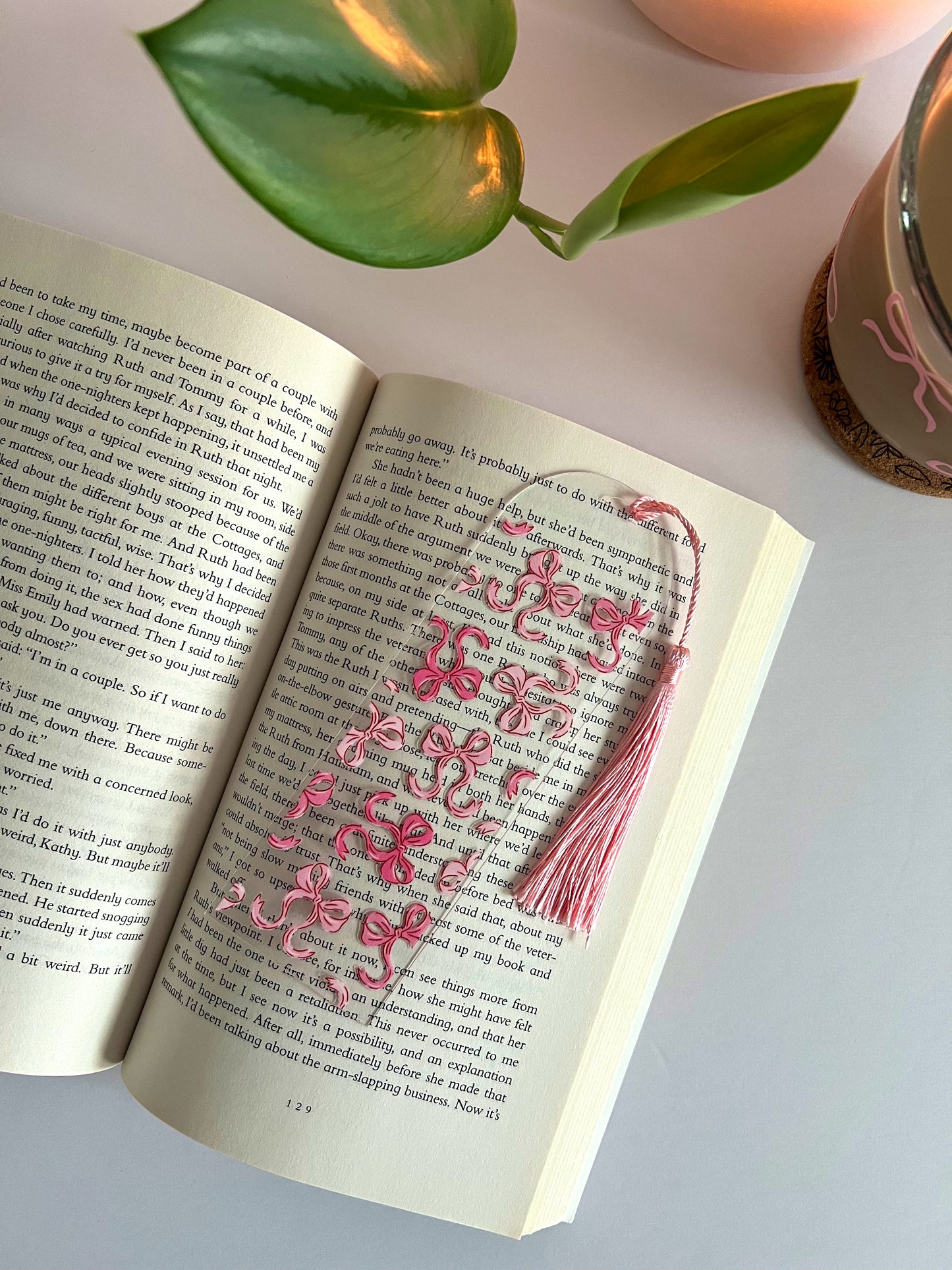 Pink Bow Bookmark