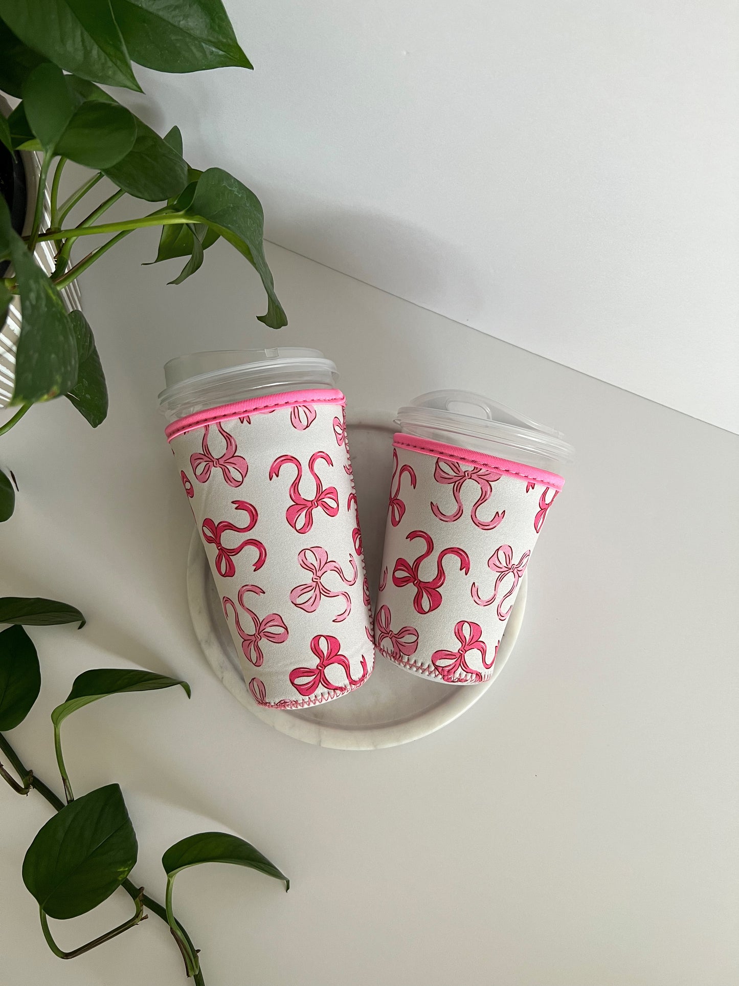 Hot Pink Bow Iced Coffee Sleeve