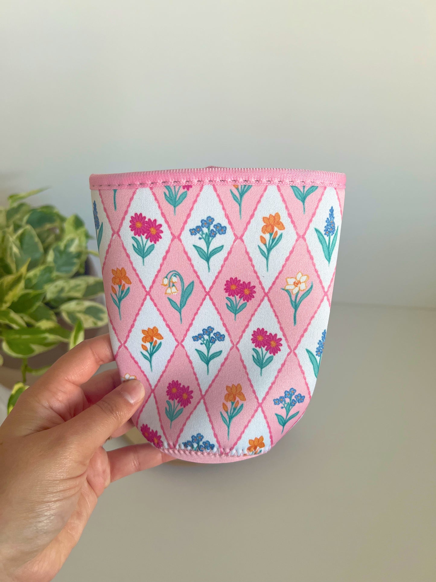 Diamond Wildflower Iced Coffee Sleeve