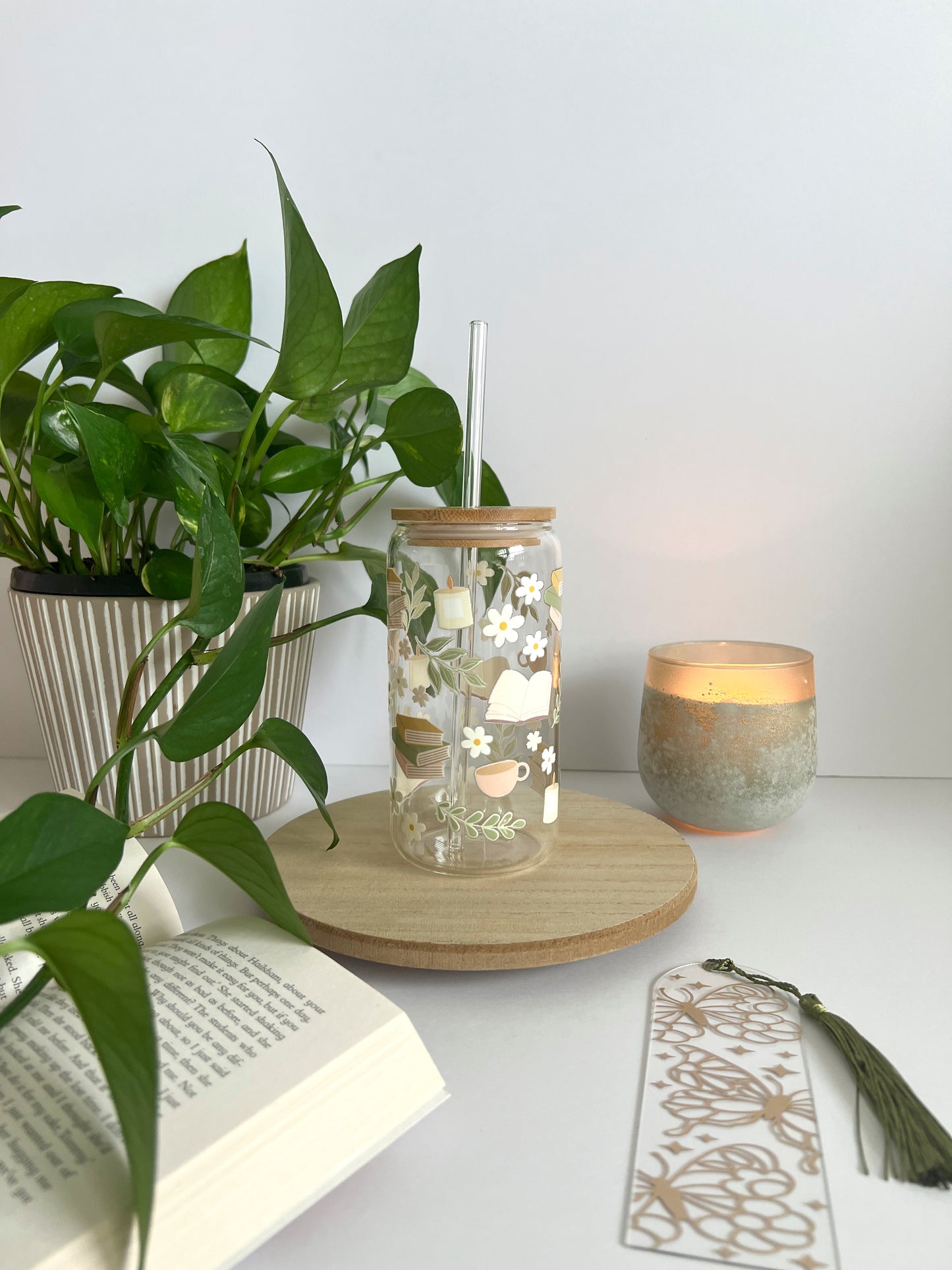Coffee & Books Iced Coffee Glass
