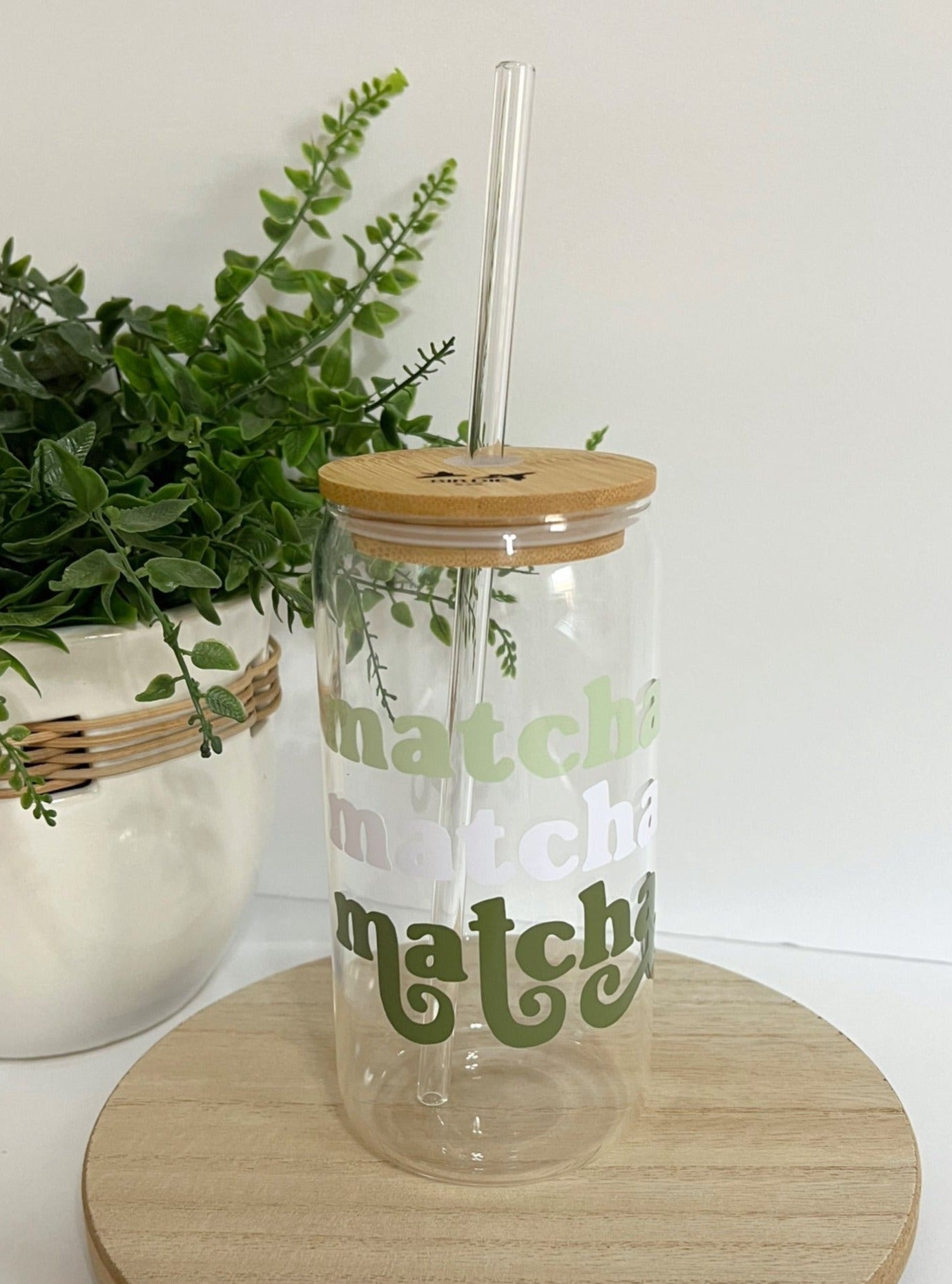 Iced Matcha Glass Cup, 16oz Glass Can With Lid and Straw 