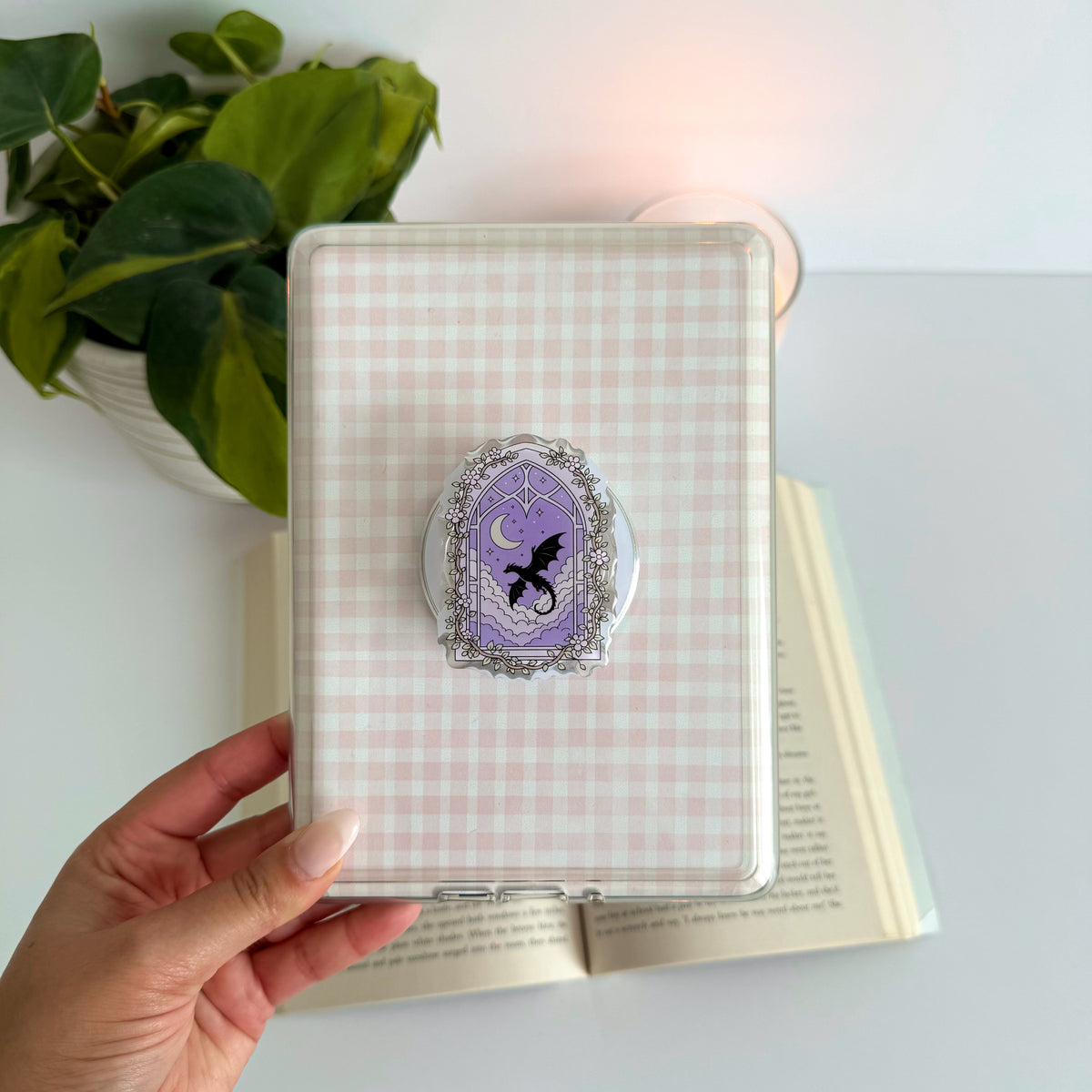 Fantasy Dragon Frame Kindle Grip, E-reader Magnetic Holder