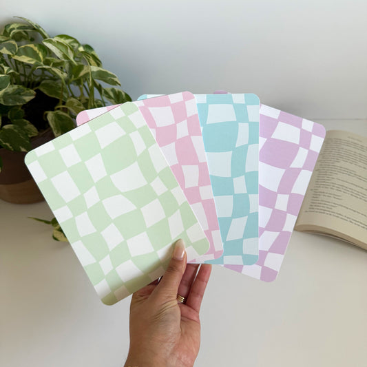 Wavy Checker Kindle Insert