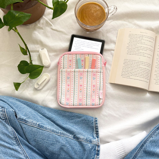 Goose & Flowers Kindle Sleeve
