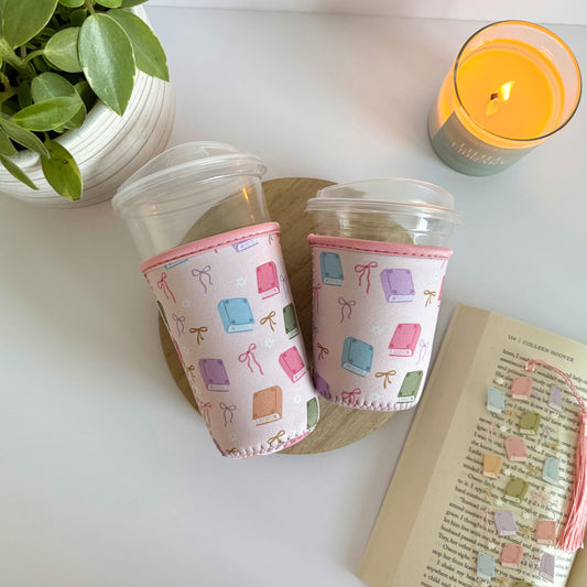Pastel Book Lover Iced Coffee Sleeve – Reusable Cup Holder for Bookworms & Coffee Lovers