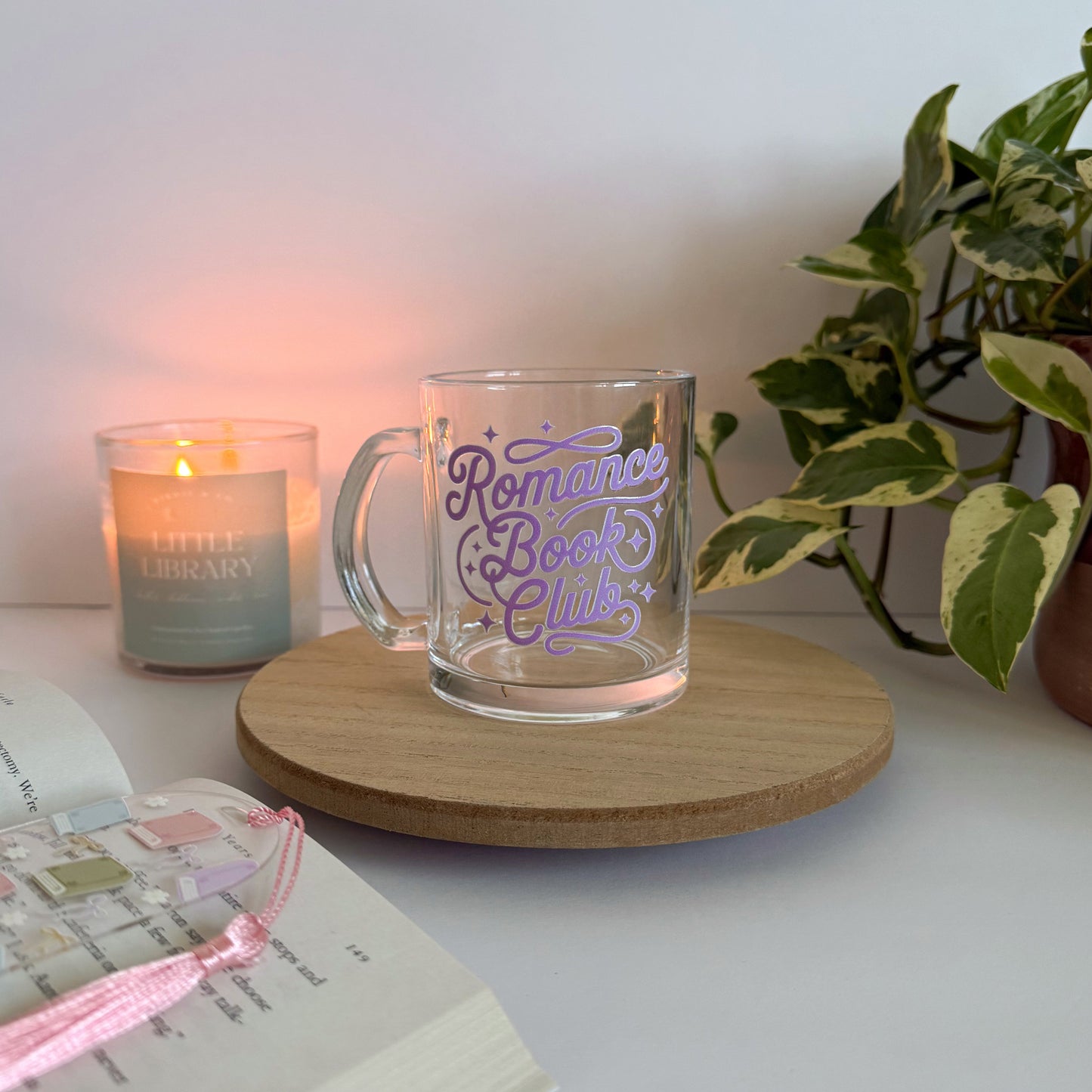 Romance Book Club Bookish Glass Mug – Aesthetic Clear Mug for Coffee & Book Lovers